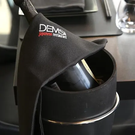 Demsi Palace & Restaurant Hotel