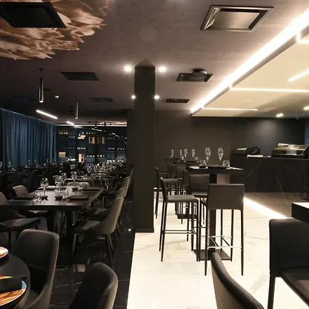 Demsi Palace & Restaurant 4* フォッジア