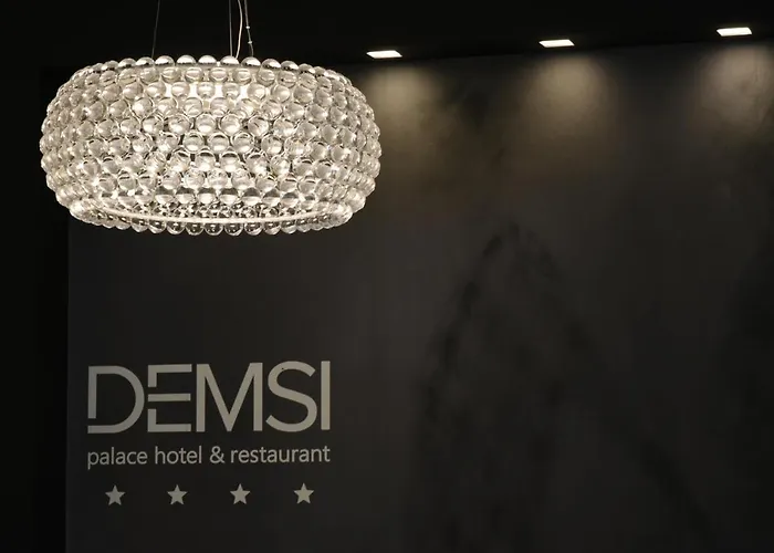 Demsi Palace & Restaurant Szálloda