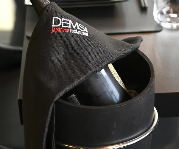 Demsi Palace & Restaurant Hotel